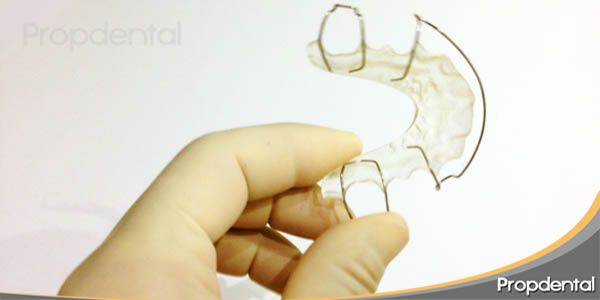 retenedor de ortodoncia hawley