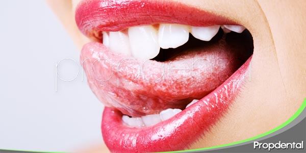 Mi lengua está demasiado roja