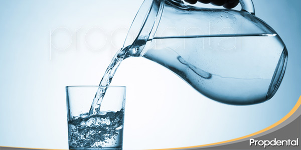 consume-agua-potable-todos-sus-beneficios