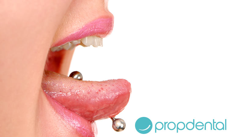 riesgos los piercings orales