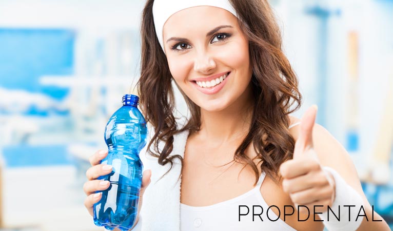 Cuida tu sonrisa: salud bucodental y deporte