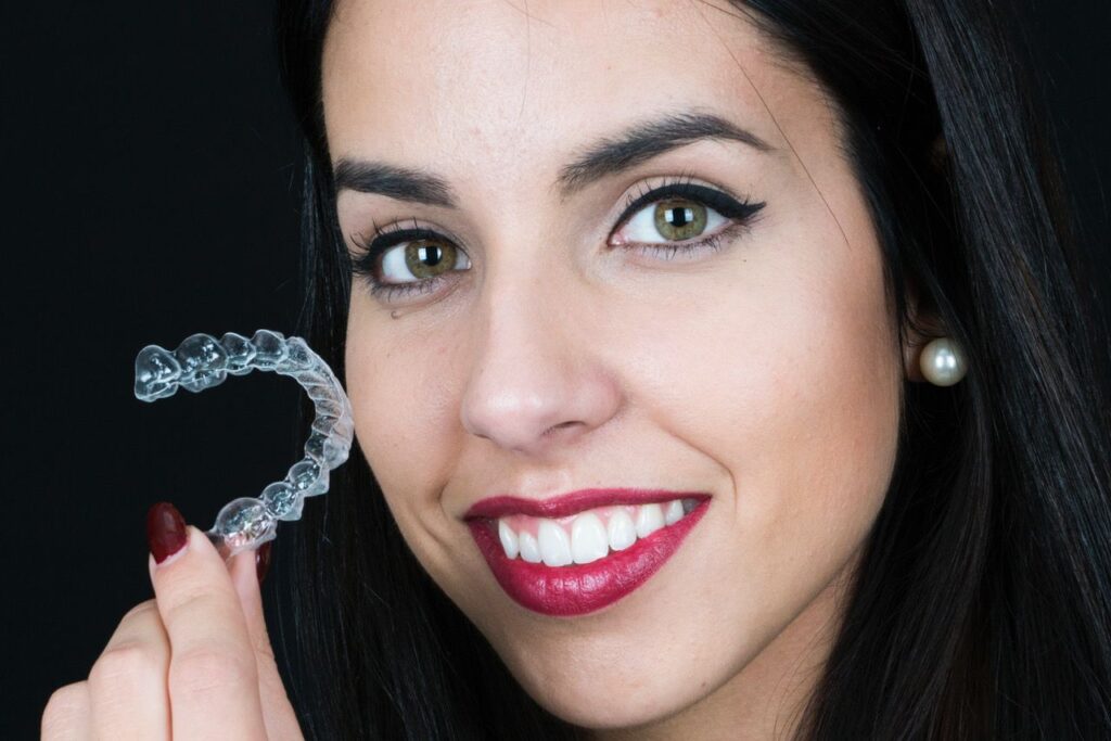 How To Tell If Invisalign Attachment Fell Off? Invisalign Tips and Tricks