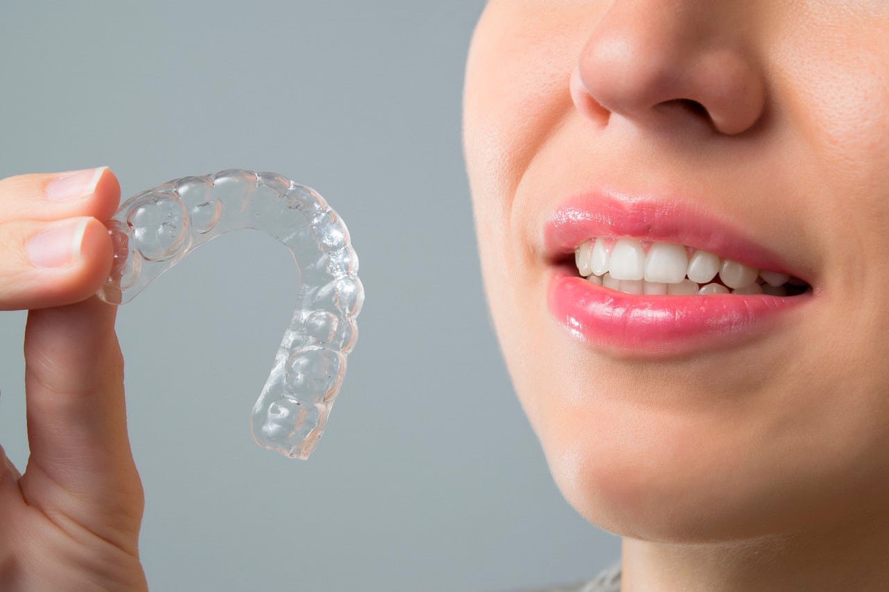 comer y beber con invisalign puesto