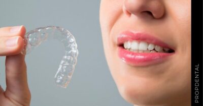 ¿Se puede comer y beber con Invisalign puesto?